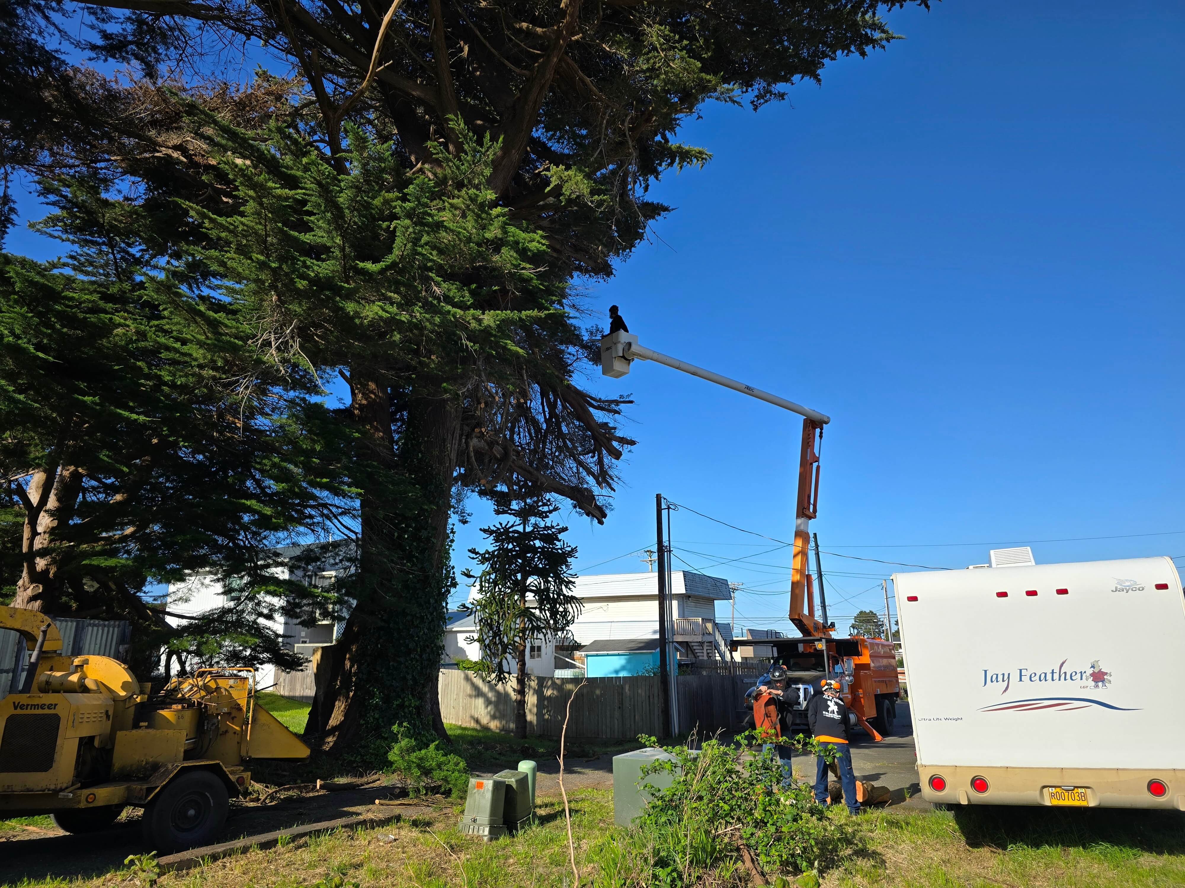 Aerial Lift Service in Brookings